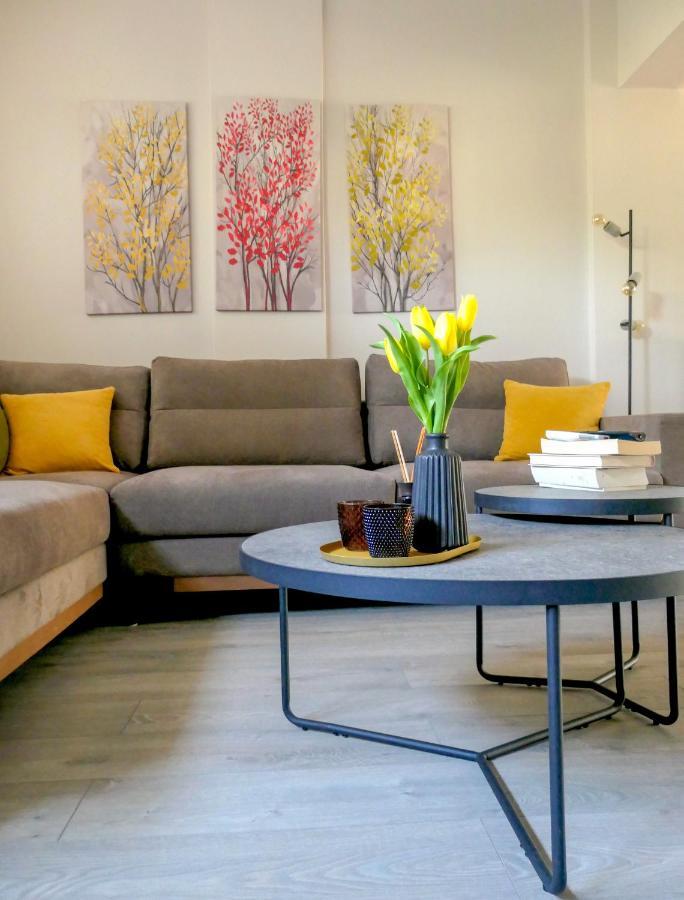 Emmy'S Guesthouse Sparta Bagian luar foto