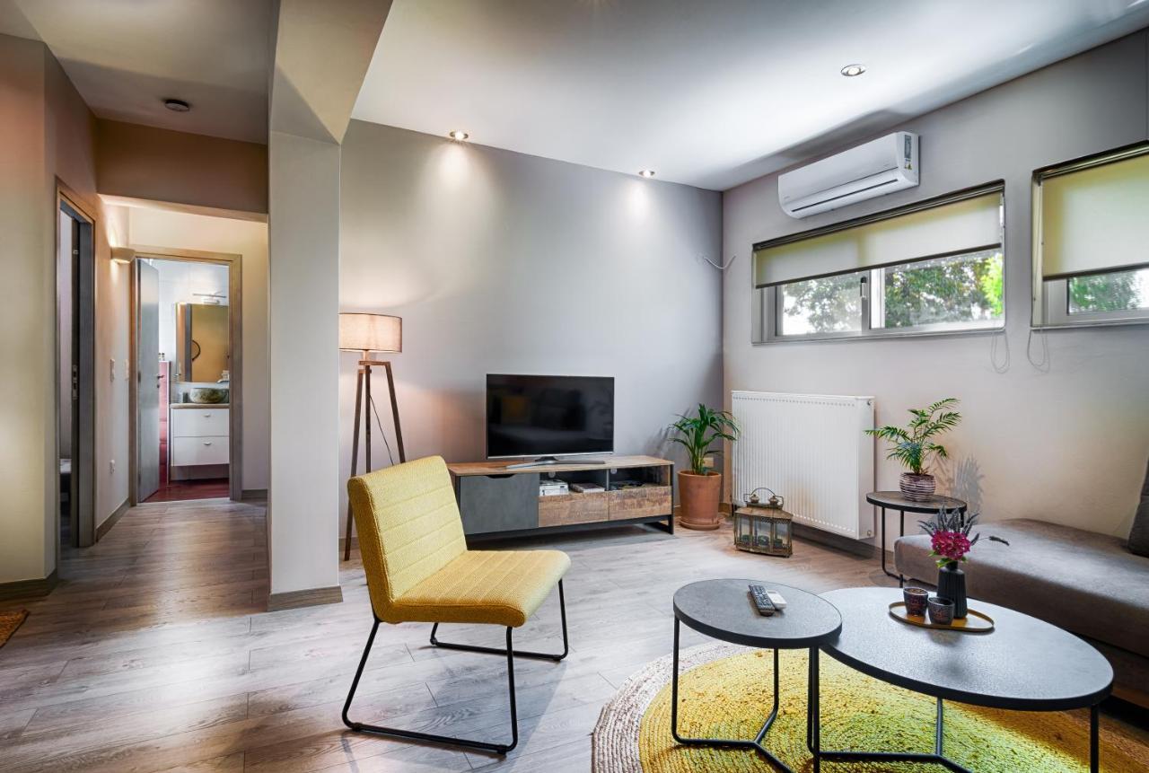 Emmy'S Guesthouse Sparta Bagian luar foto